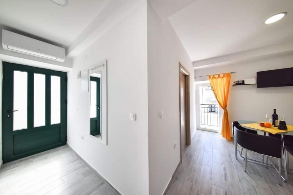 Kuca Za Odmor Megi Apartment Posedarje Exterior photo